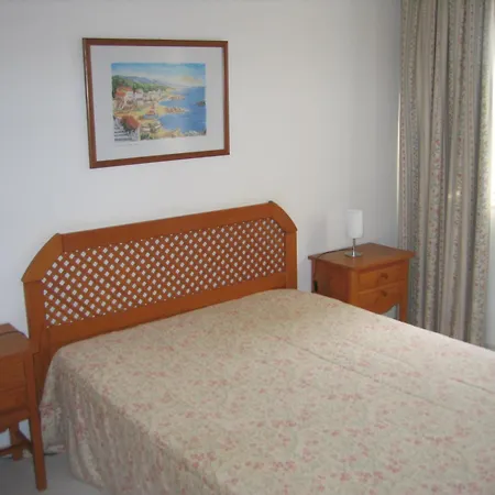 Do Vau-apartamentos Mar Azul Apartment Bicas