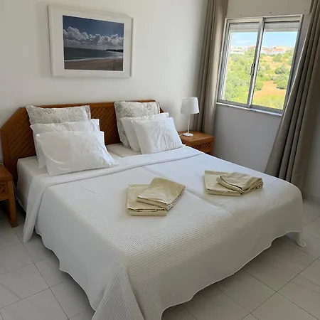 Do Vau-apartamentos Mar Azul 公寓 Bicas